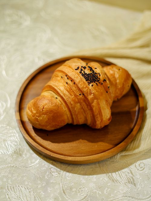 cheese-croissant