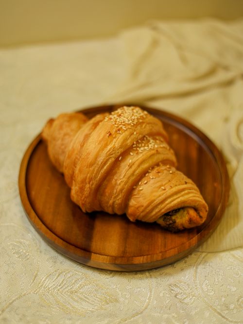 croissant-with-thyme